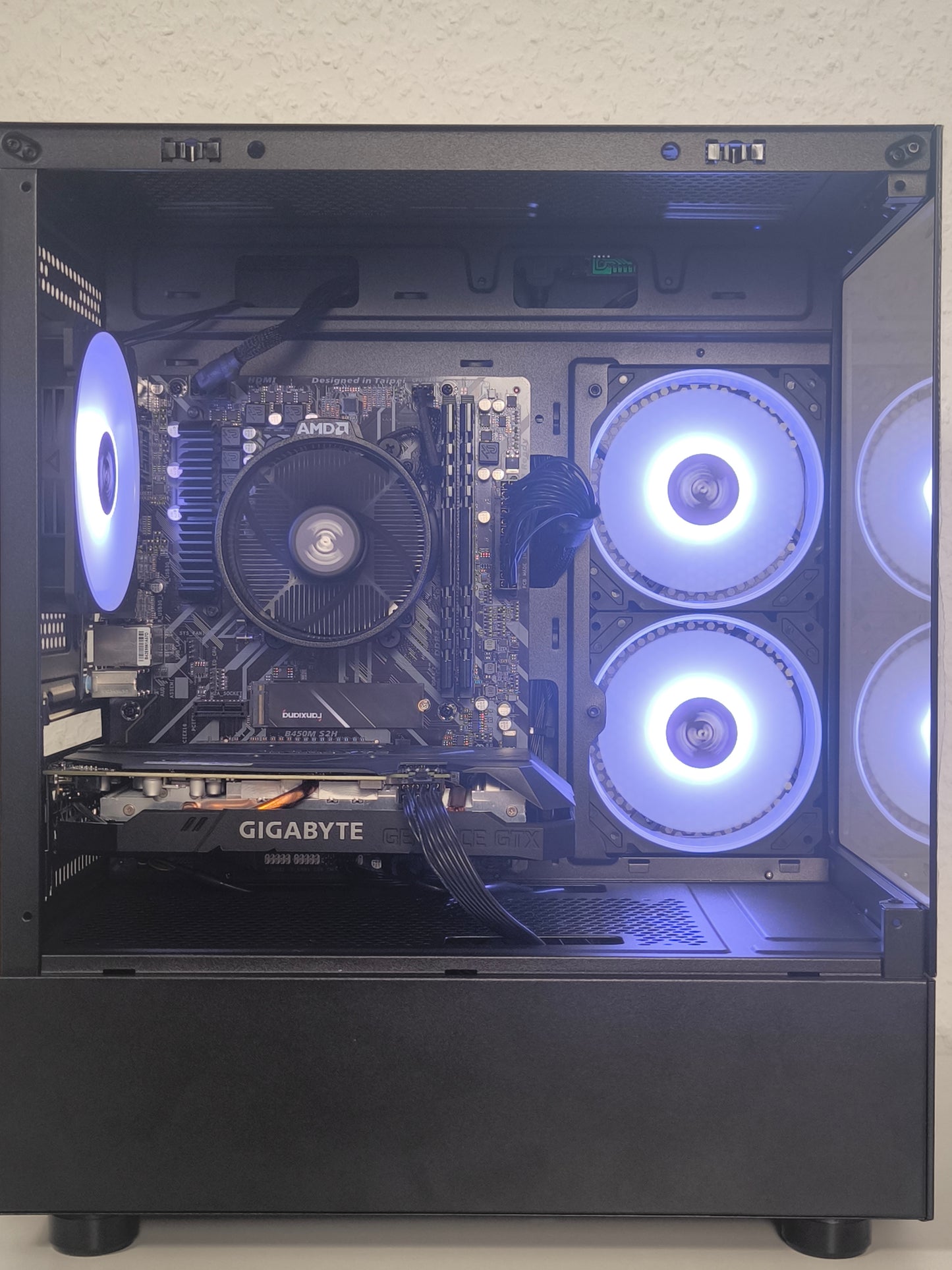 Gaming PC - Ryzen 5 | GTX 1070 SUPER | 16GB Ram | SSD | Windows 11